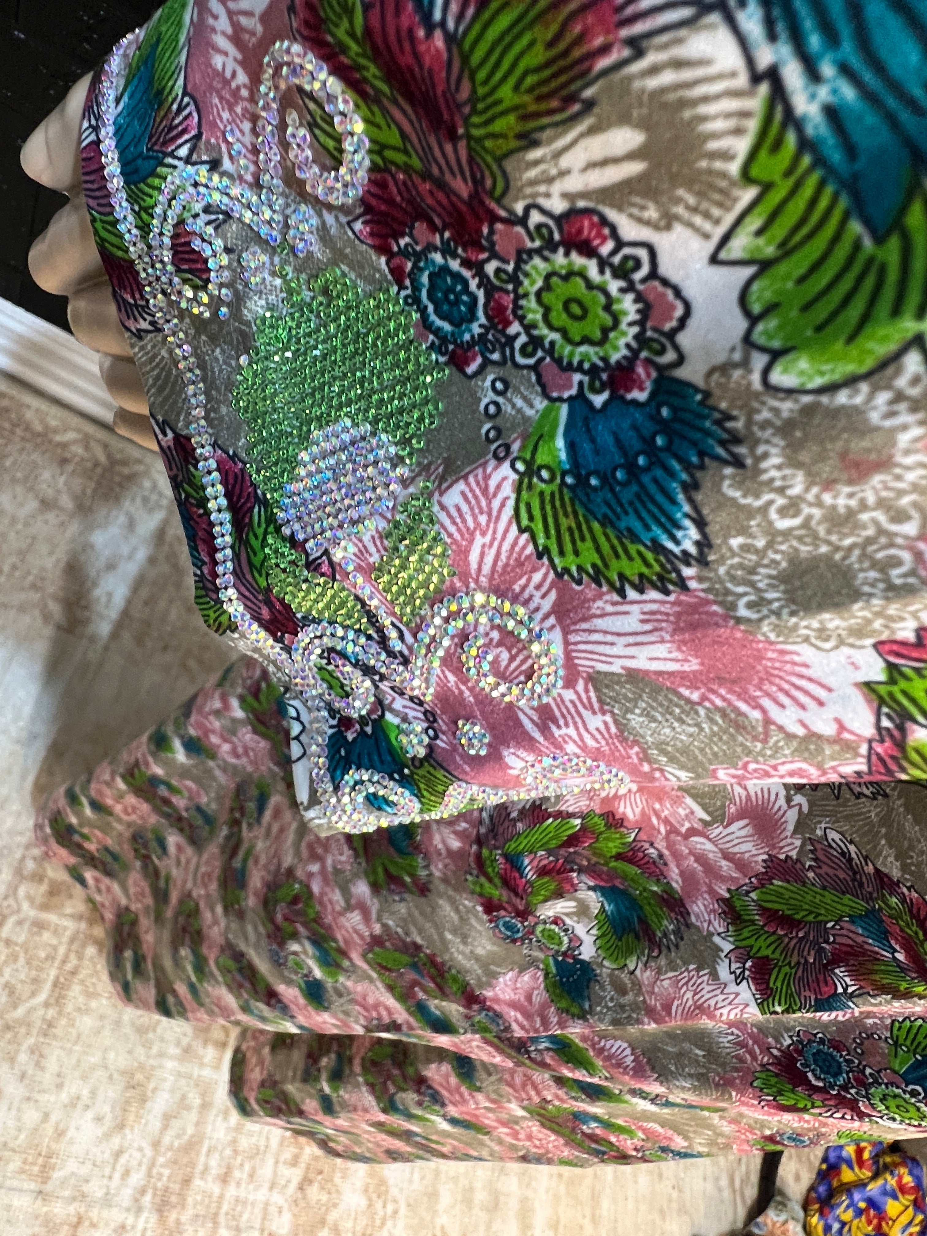 Embroidered Makhwar – Design 3