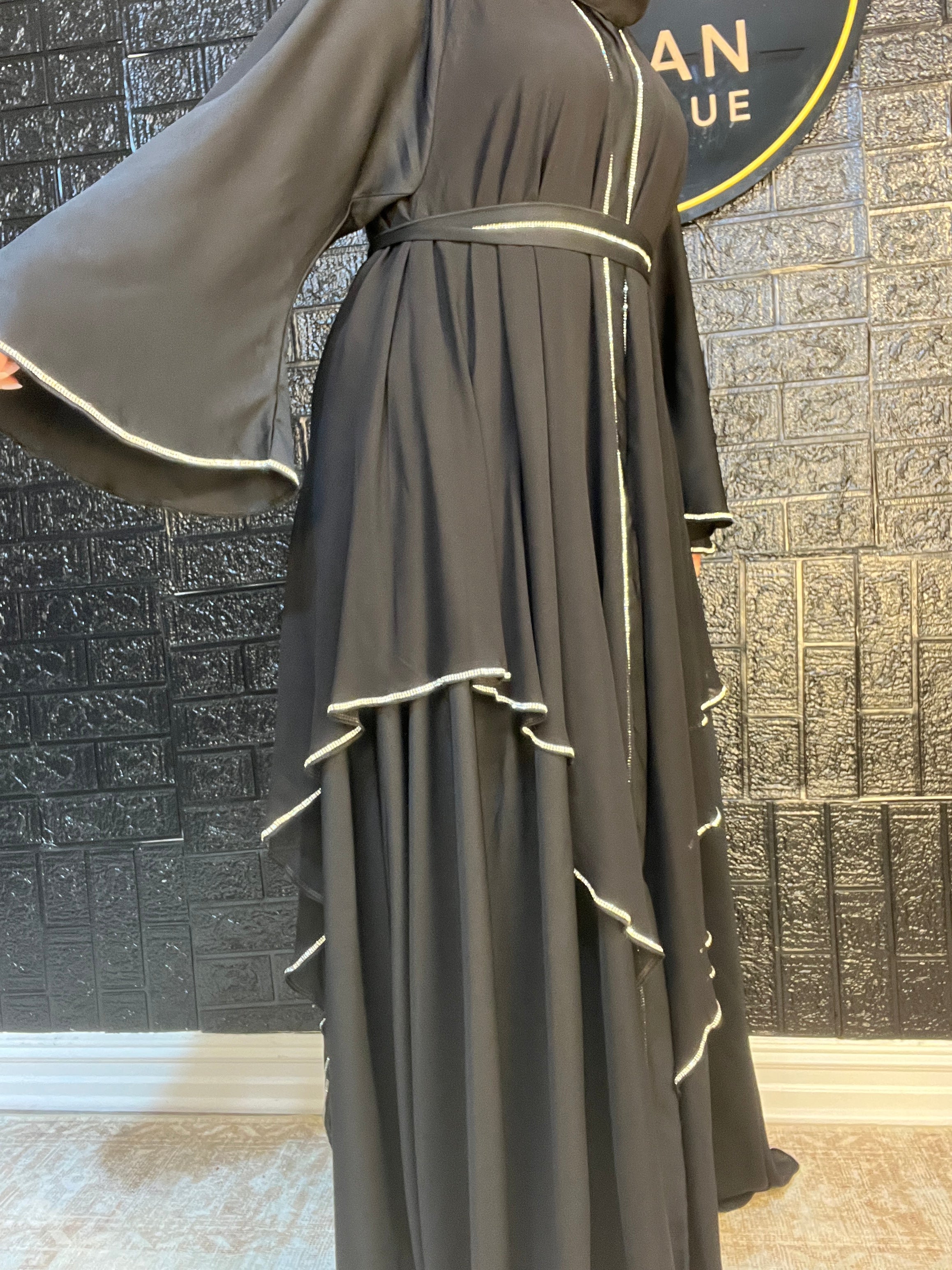 Shine of Grace Abaya