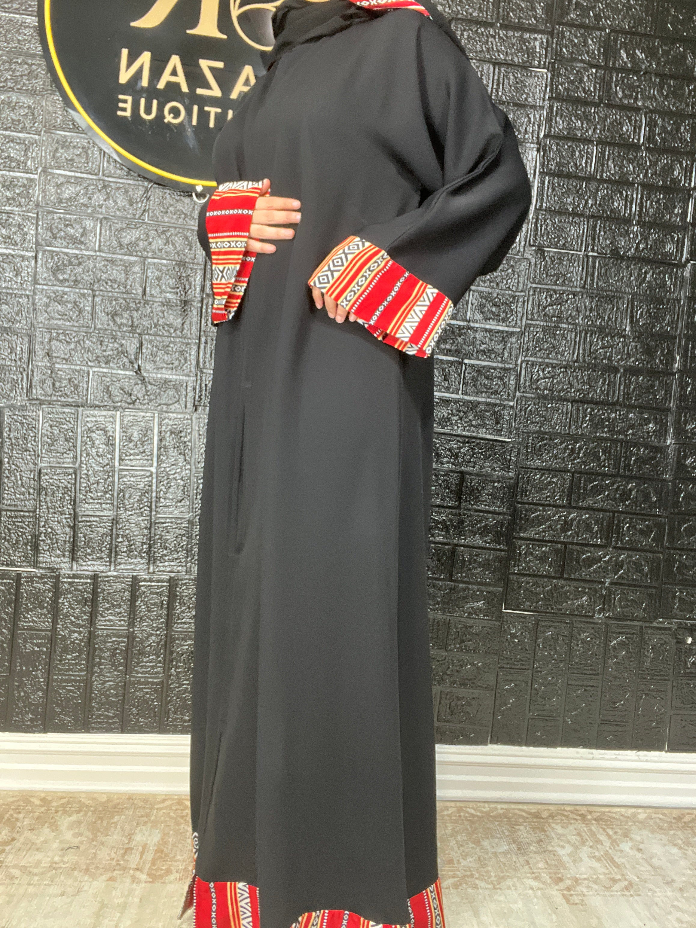 Red Heritage Touch – Closed Style Abaya