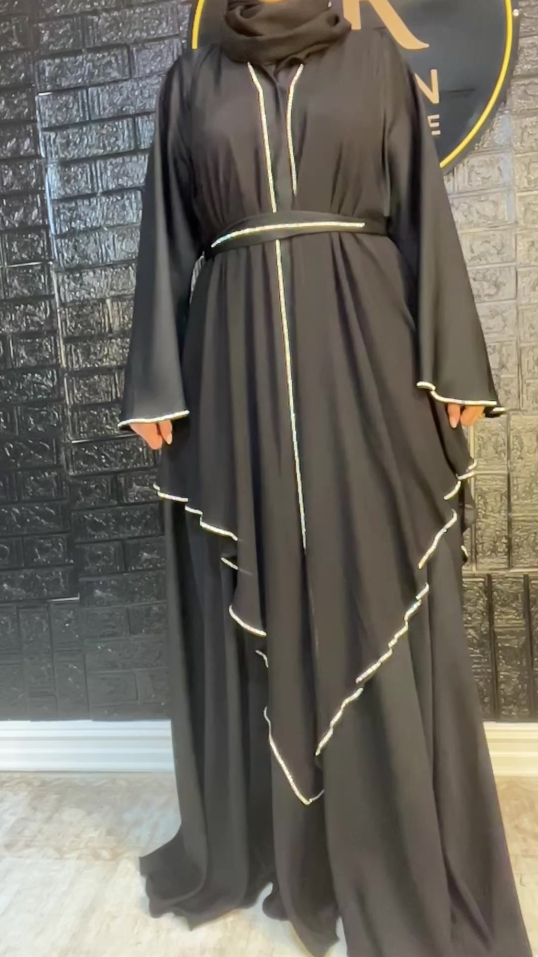 Shine of Grace Abaya